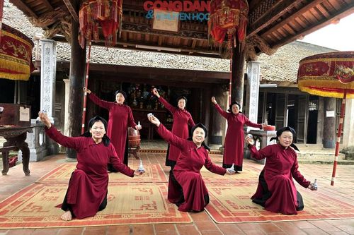 Mùa Xuân trên Đất Tổ