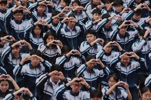 Sống có trách nhiệm - cách đẹp nhất để biết ơn cha mẹ, thầy cô!