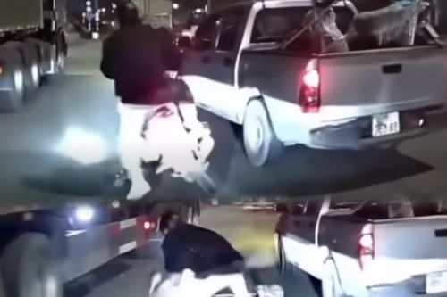 'Cú tạt đầu' kinh hoàng trên Vành đai 3: Tài xế không khác gì kẻ sát nhân