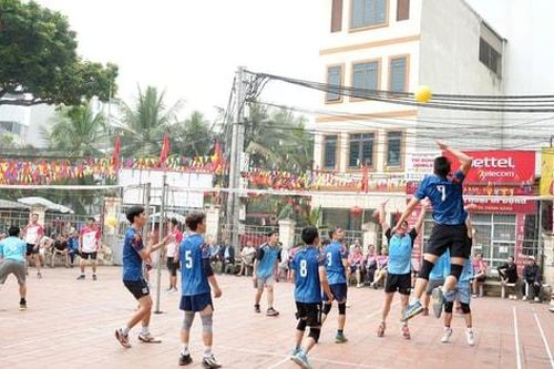 Sôi nổi giải bóng chuyền hơi Yên Nghĩa