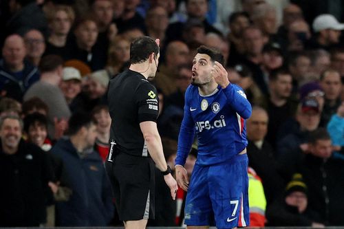 Căn bệnh tự hủy đẩy Chelsea xuống bùn