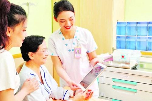 Chú trọng chất lượng chăm sóc sức khỏe người dân