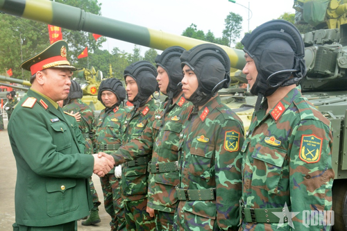 Lữ đoàn Xe tăng 201: Thực hiện đúng phương châm và đột phá trong huấn luyện