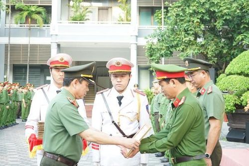 Tuyên dương các tập thể, cá nhân Công an TP Đà Nẵng có thành tích xuất sắc trong công tác, chiến đấu