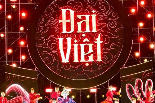 'Hồn thơ Việt' và dòng chảy thi ca dân tộc qua các giai đoạn lịch sử