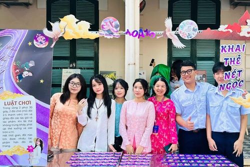 Học sinh 'làm sống lại' hình tượng người phụ nữ qua dự án Ngữ văn sáng tạo