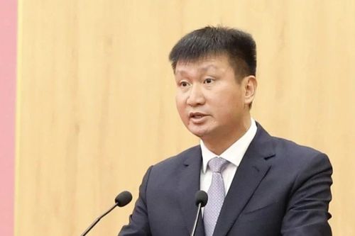 Ông Trần Huy Tuấn được bầu giữ chức Bí thư Tỉnh ủy Ninh Bình