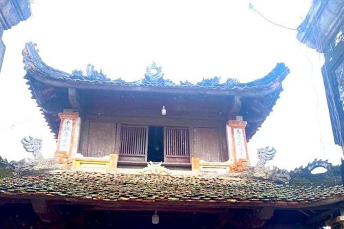 Ngôi đền mang dáng Khuê Văn Các giữa miền quê lúa