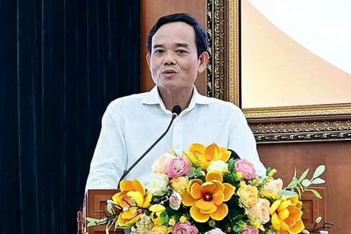 Bí thư Trần Lưu Quang lắng nghe cử tri trung tâm Tp.HCM