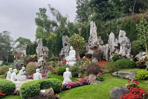 Dấu ấn khác biệt ở cổ tự linh thiêng trên núi Tiêu