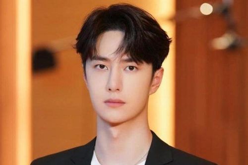 Vương Nhất Bác 'sụp đổ hình tượng'