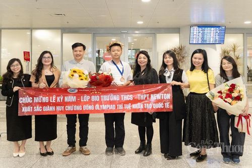 Tài năng 14 tuổi ghi danh tại Olympic Trí tuệ nhân tạo thế giới IAIO