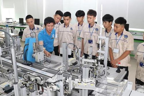 Hà Nội đào tạo nghề cho hơn 17.000 lao động