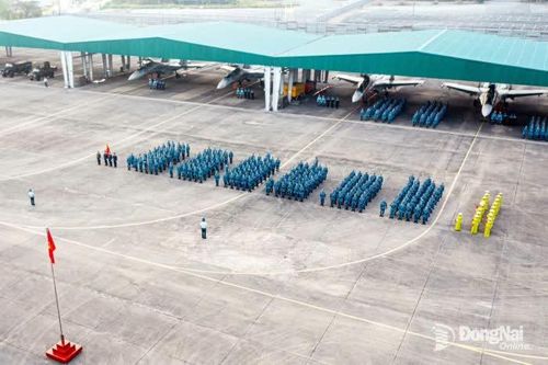Trung đoàn 935 tổ chức lễ ra quân huấn luyện năm 2026