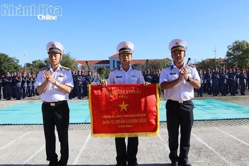 Lữ đoàn 957 ra quân huấn luyện năm 2026