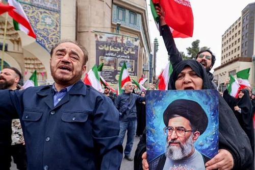 Chuyển giao quyền lực tại Iran: Triển vọng và thách thức phía trước