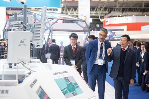 Đại diện Việt Nam mang 24 sản phẩm và dịch vụ hàng đầu đến Moblie World Congress 2026