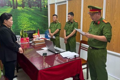 Khởi tố, bắt tạm giam nguyên Hiệu trưởng Trường Mẫu giáo Kon Pne