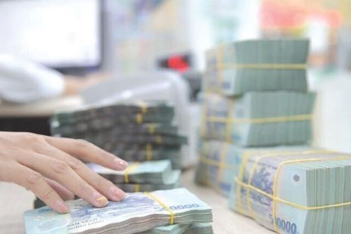 Lãi suất tiết kiệm 13 tháng lập đỉnh 9%: Sốc số tiền lãi nhận được khi gửi 500 triệu đồng