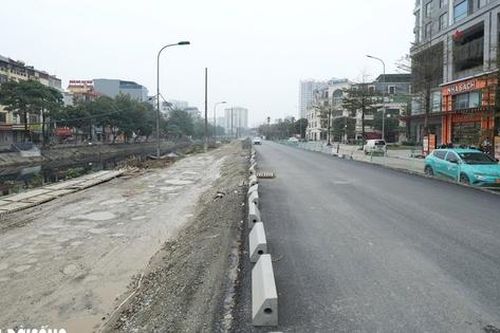 Diện mạo mới tuyến đường nhiều năm lầy lội ở nội đô Hà Nội