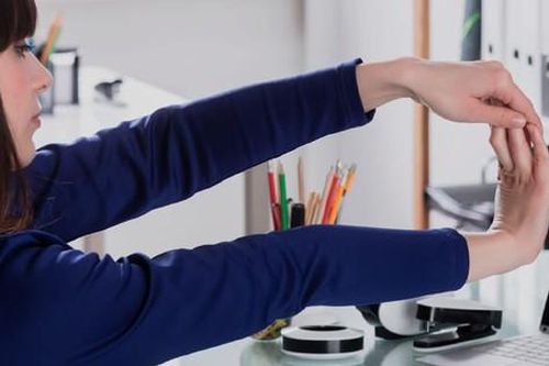 Suy giảm miễn dịch do lối sống ít vận động cần làm gì?