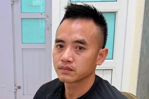 Danh tính tài xế tạt đầu xe máy khiến 3 người suýt lao vào ôtô tải