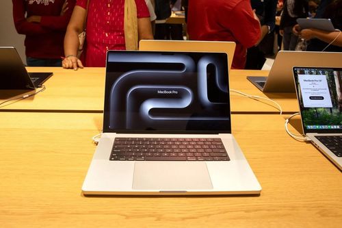 Đừng kỳ vọng vào MacBook cảm ứng