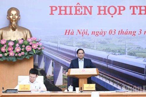 Nỗ lực phát triển ngành công nghiệp đường sắt, bảo đảm tính thống nhất hệ thống