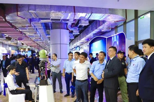 Phát triển nền kinh tế tri thức trong kỷ nguyên mới
