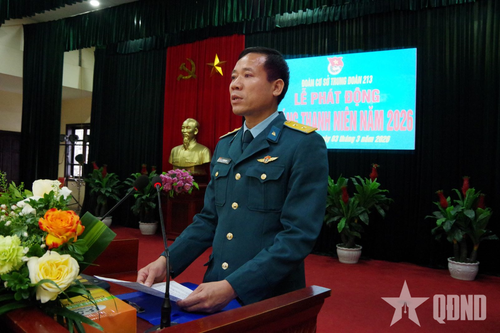 Thanh niên Trung đoàn 213 xung kích tham gia chuyển đổi số và nâng cao năng lực số