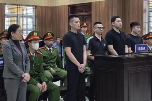 Biến khách sạn thành ổ mại dâm, chủ chứa lĩnh 6 năm tù