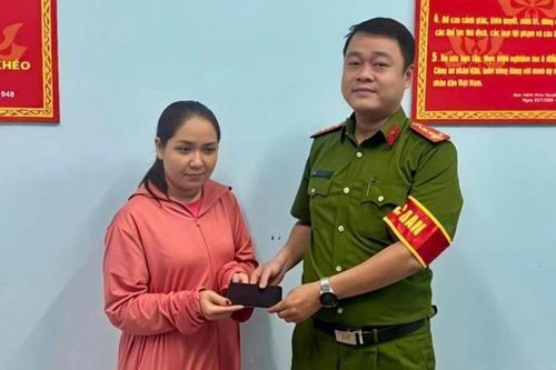 Hết lòng vì người dân