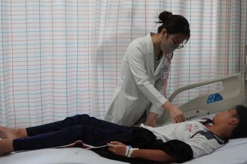 Nhiều người nhập viện nghi ngộ độc, phường Vũng Tàu kiểm tra khẩn tiệm bánh mì