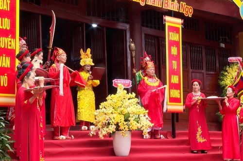 Về đình Vồng xem Tế ngựa, chiêm ngưỡng vật thờ độc đáo ngày rằm tháng Giêng