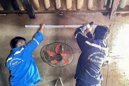 Tuổi trẻ Petrovietnam: Xung kích từ dây chuyền sản xuất đến những mái nhà dân