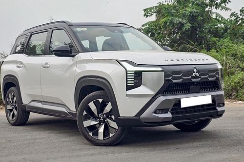 Đang muốn tìm xe gầm cao 7 chỗ, Mitsubishi Destinator có hợp lý?