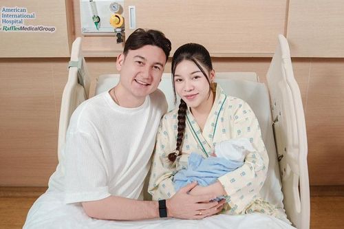Thủ môn Đặng Văn Lâm khoe 'khu nghỉ dưỡng thu nhỏ' tại Hưng Yên