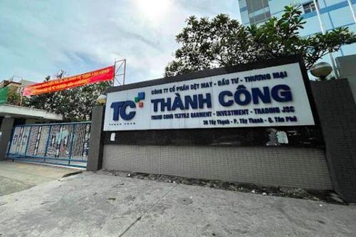 TCM báo lãi suy giảm hai chữ số trong tháng 1
