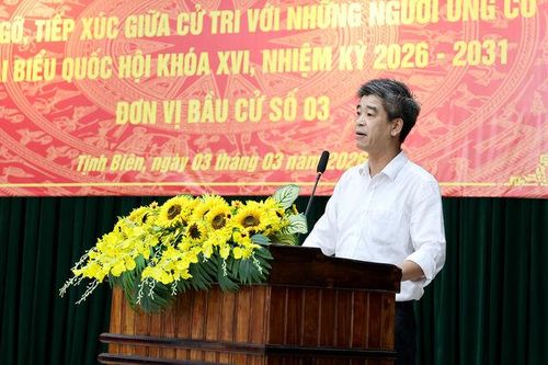Ứng cử viên đại biểu Quốc hội khóa XVI tiếp xúc cử tri hai phường Tịnh Biên, Thới Sơn