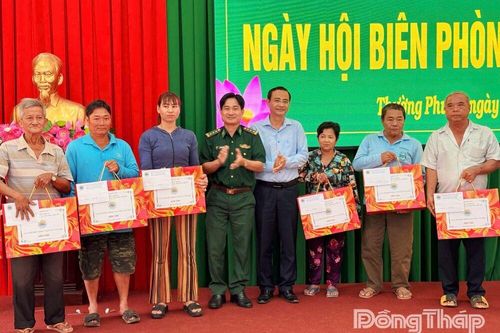 Ngày hội Biên phòng toàn dân tại xã biên giới Thường Phước