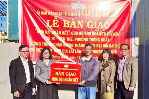 Chan chứa nghĩa tình nhà Đại đoàn kết