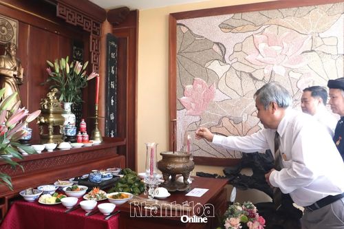 Hội Đông y tỉnh Khánh Hòa tổ chức lễ tưởng niệm Hải Thượng Lãn Ông Lê Hữu Trác