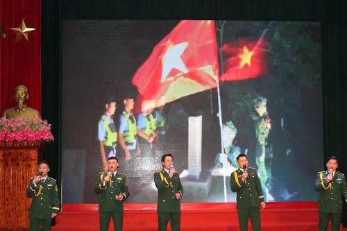 Si Ma Cai tổ chức Ngày hội Biên phòng toàn dân
