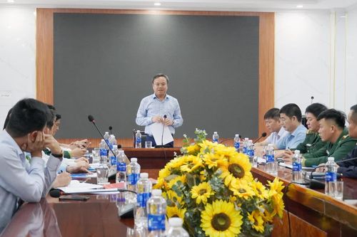 Đồng chí Phó Chủ tịch UBND tỉnh Lê Đức Tiến làm việc tại Khu Kinh tế cửa khẩu Cha Lo