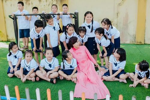 Một dải sắt son