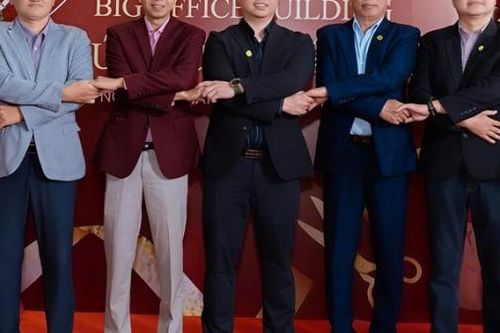 Lãnh đạo Big Group Holdings đồng loạt đăng ký mua cổ phiếu bằng mệnh giá