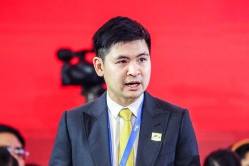 'Sếp lớn' Viettel, Vietcombank, PVN, T&T và chồng các Hoa hậu đồng loạt tranh cử Đại biểu Quốc hội khóa XVI và đại biểu HĐND các cấp nhiệm kỳ 2026 –2031