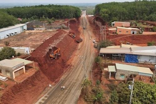 Đồng Nai: Khẩn trương giải quyết việc nhà dân chênh vênh khi đào đường