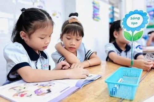 Trường tư ở Hà Nội không được thu tiền đặt cọc, giữ chỗ