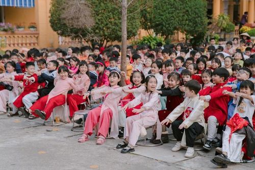 Đạo đức nhà giáo và bài học sau sự việc 'học sinh liếm đất' tại Trường Tiểu học Trưng Nhị